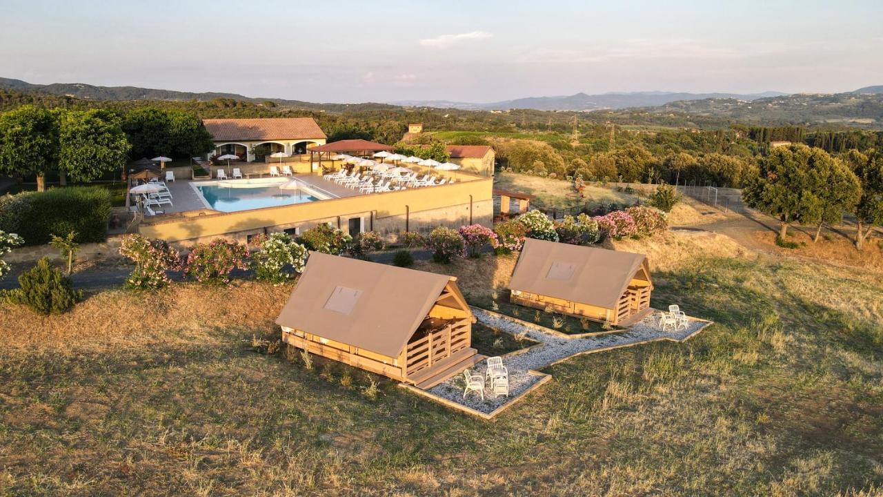 Отель Glamping Debbiare Рипарбелла Экстерьер фото
