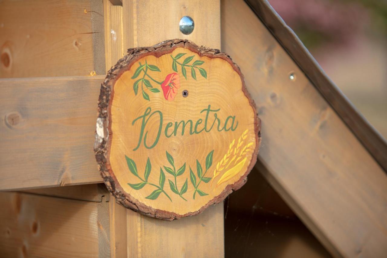 Отель Glamping Debbiare Рипарбелла Экстерьер фото