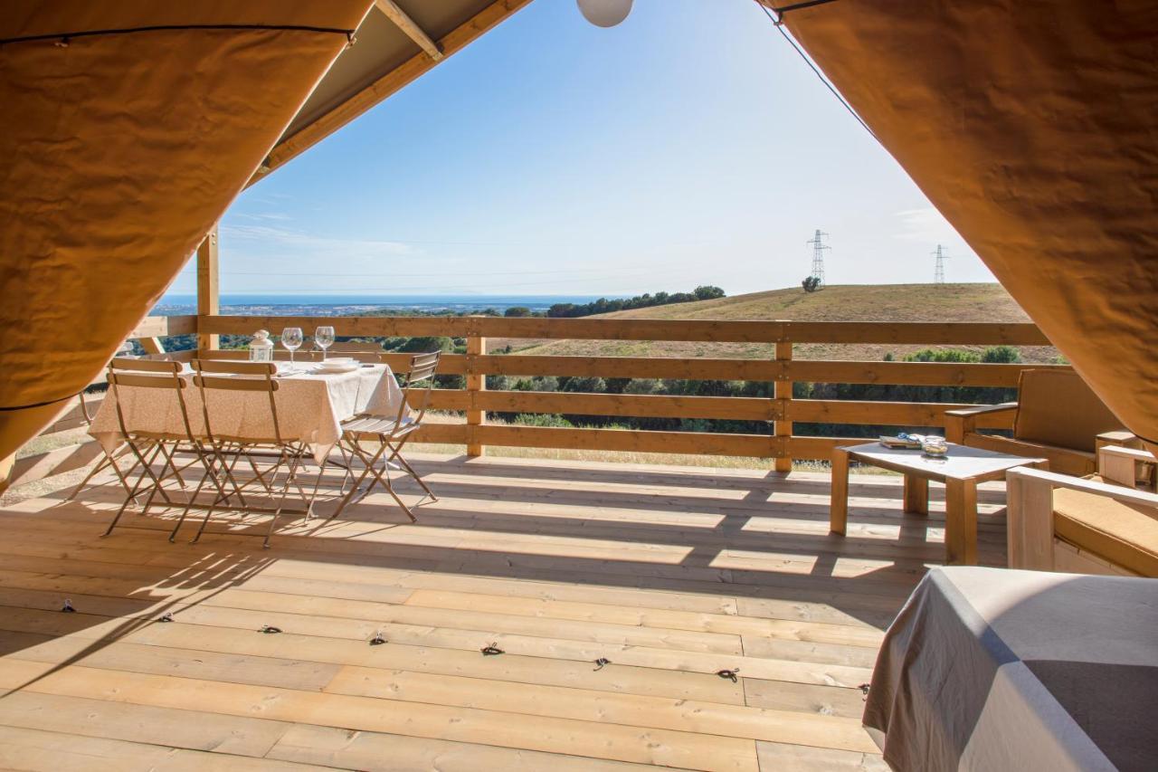 Отель Glamping Debbiare Рипарбелла Экстерьер фото