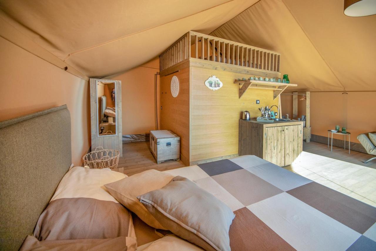 Отель Glamping Debbiare Рипарбелла Экстерьер фото